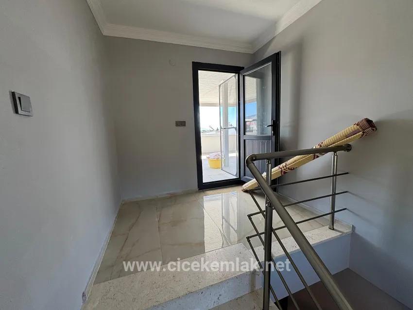 İzmir Seferihisar Doğanbey'de Satılık Havuzlu 3+1 Villa