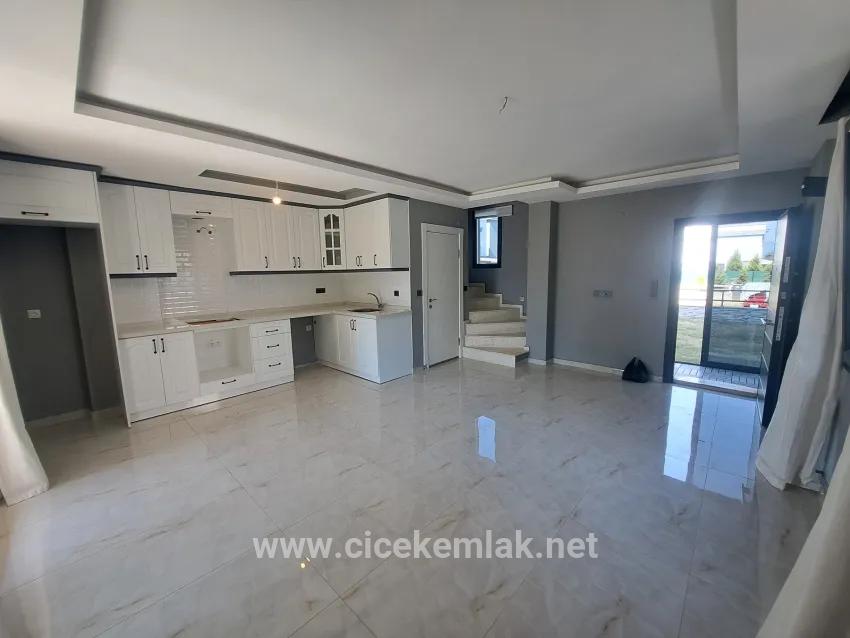 İzmir Seferihisar Doğanbey'de Satılık 3+1 Villa