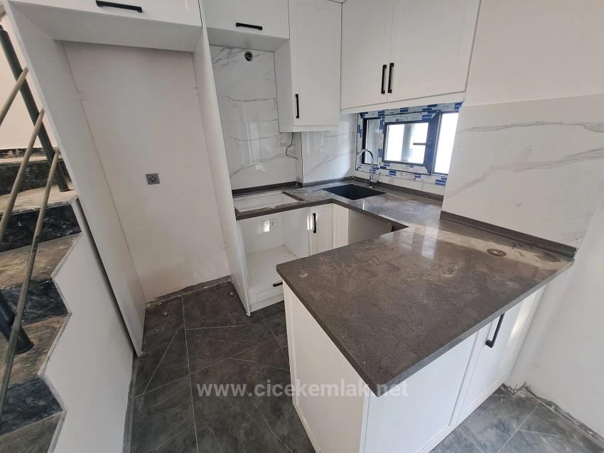 İzmir Seferihisar Ürkmez De Satılık 2+1 Villa