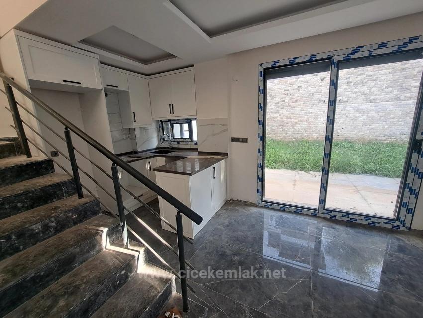 İzmir Seferihisar Ürkmez De Satılık 2+1 Villa