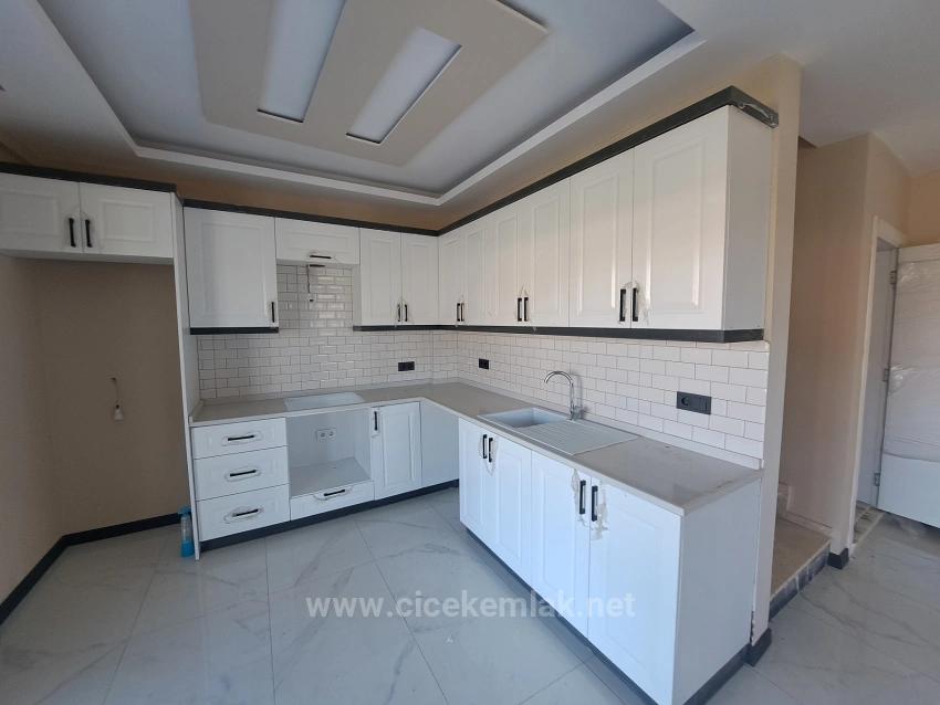 İzmir Seferihisar Doğanbey De Satılık 3+1 Villa