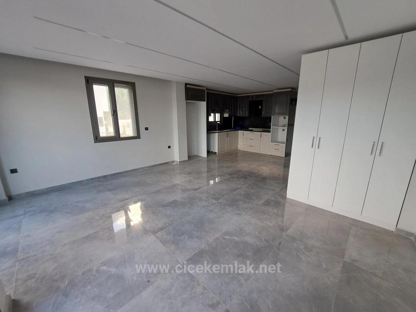 İzmir Seferihisar Akarcada Satılık 3+1 Villa