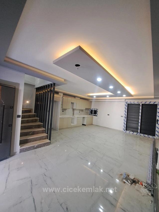 İzmir Seferihisar Doğanbey De Satılık 3+1 Villa