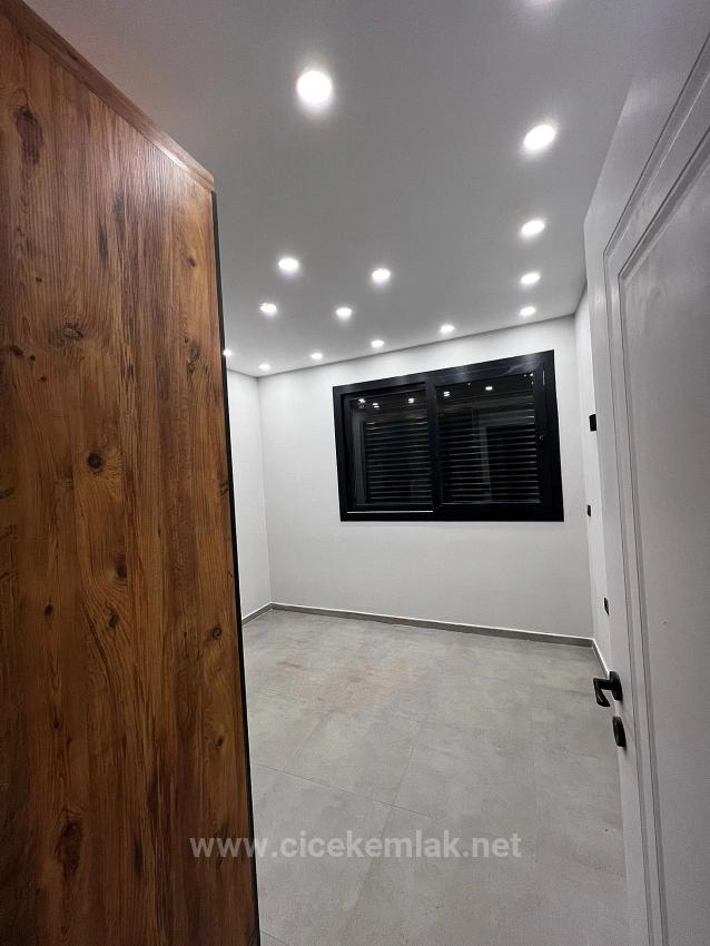 İzmir Seferihisar Atatürk Mahallesin De Satılık 4+1 Villa