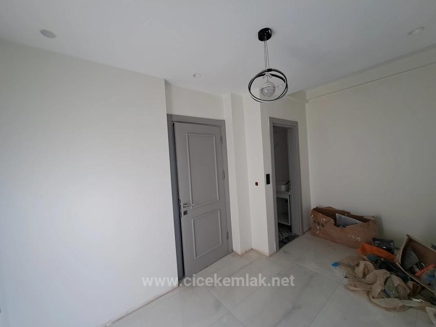 İzmir Menderes Gümüldür De Satılık Havuzlu 3+1 Villa