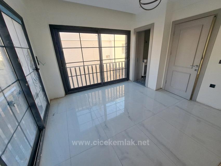 İzmir Menderes Gümüldür De Satılık Havuzlu 3+1 Villa