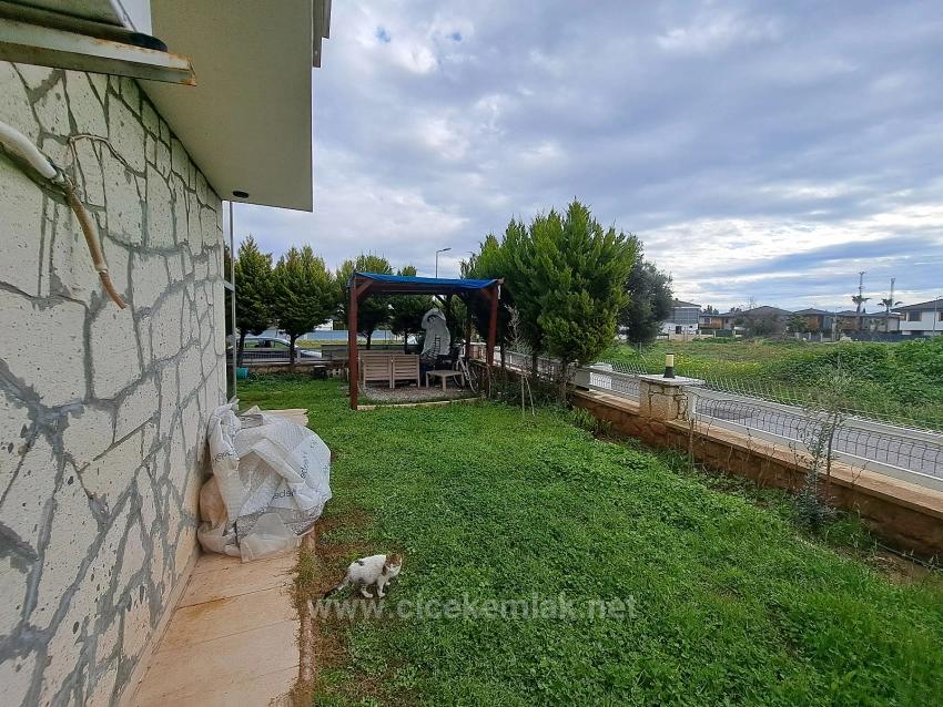 İzmir Seferihisar Doğanbey De Satılık 3+1 Villa