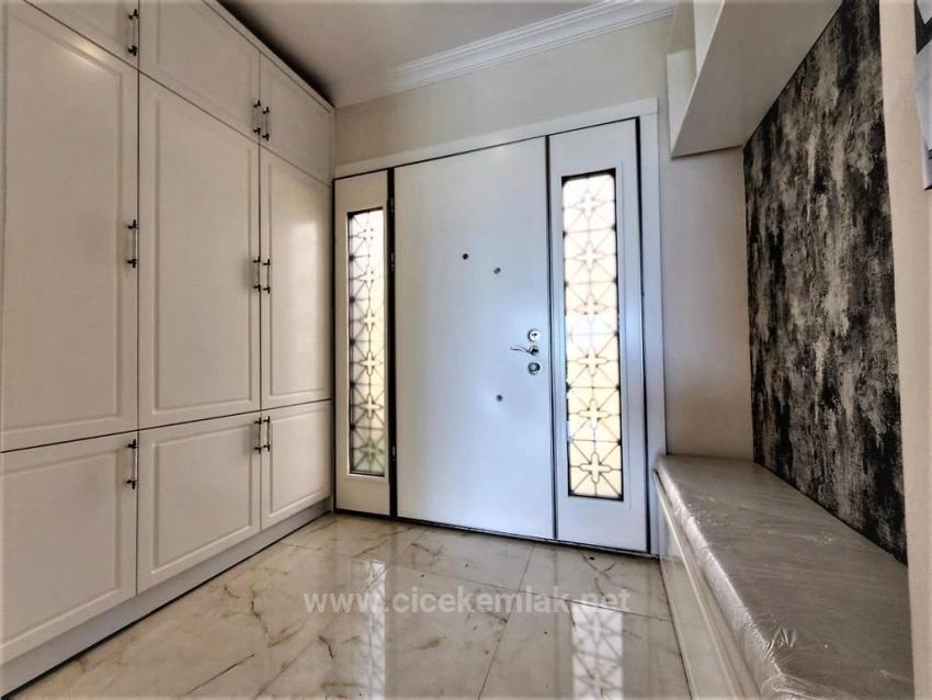 İzmir Seferihisar Doğanbey De Satılık 4+1 Villa