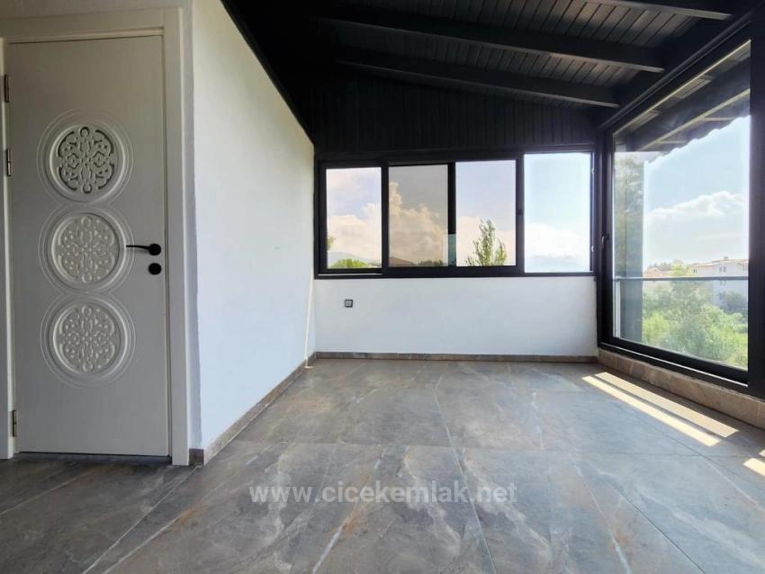 İzmir Seferihisar Doğanbey De Satılık 4+1 Villa