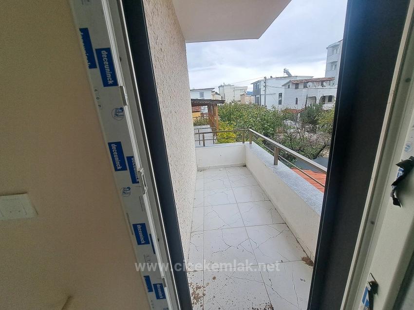 İzmir Seferihisar Doğanbey De Satılık 3+1 Villa