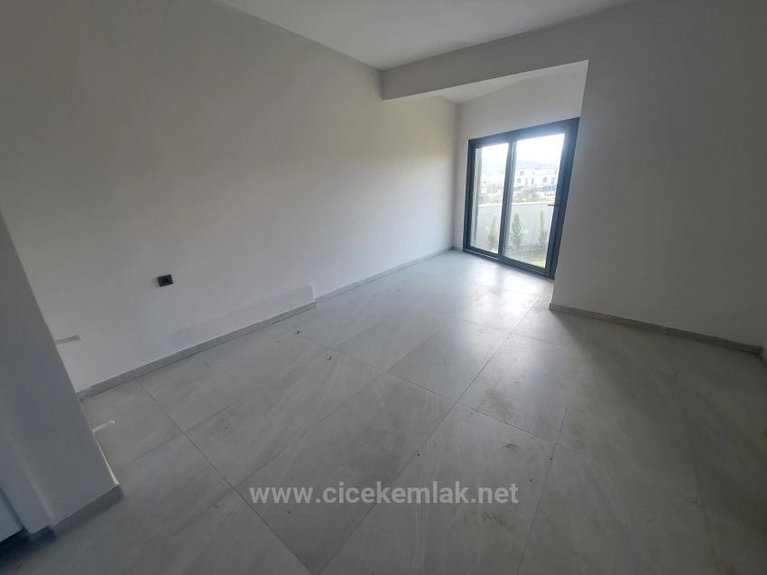 İzmir Seferihisar Payamlı Da Satılık 2+1 Villa