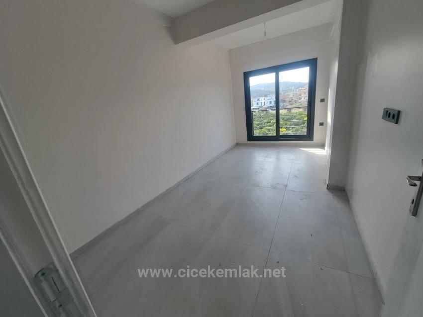 İzmir Seferihisar Payamlı Da Satılık 2+1 Villa