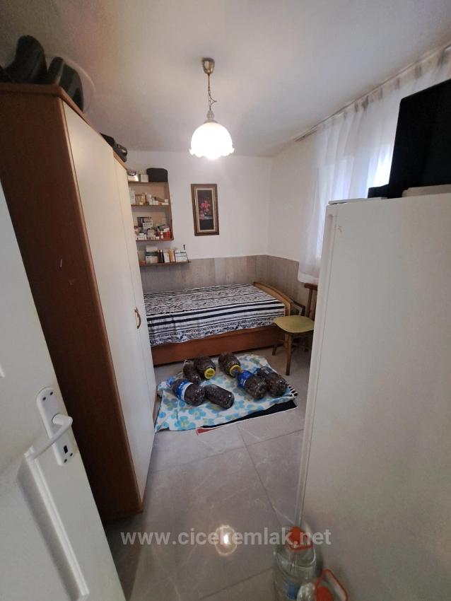 İzmir Seferihisar Ürkmez Merkez De Satılık 4+2 Villa