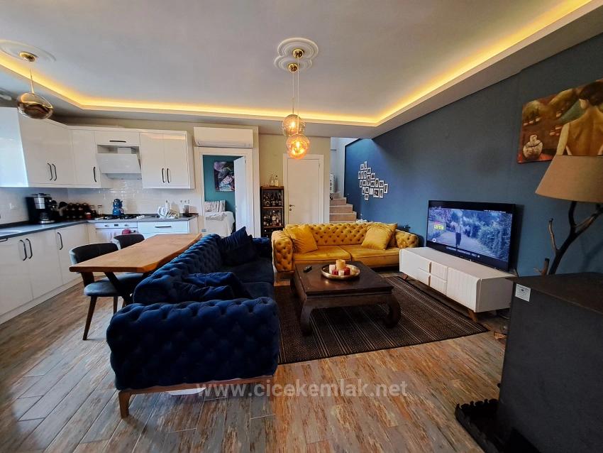 İzmir Seferihisar Doğanbey De Satılık 3+1 Villa