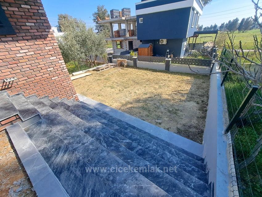 İzmir Seferihisar Doğanbey De Satılık 3+1 Villa