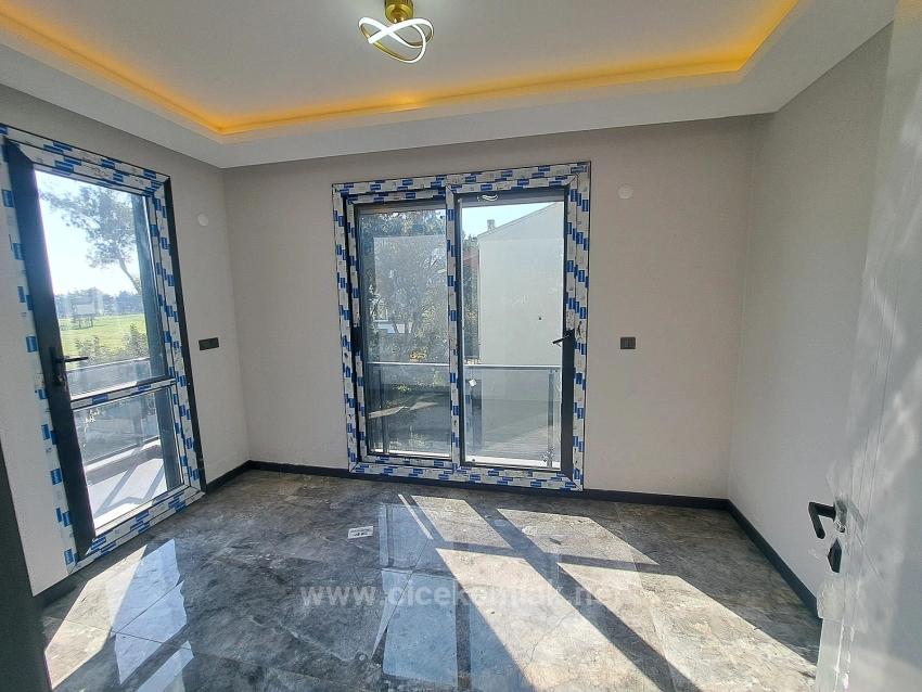 İzmir Seferihisar Doğanbey De Satılık 3+1 Villa