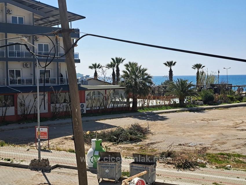 İzmir Menderes Gümüldür De Denize 50 Metre Satılık 2+1 Daire