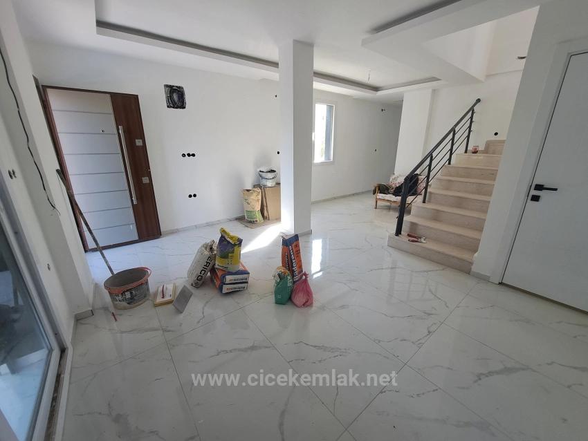 İzmir Seferihisar Doğanbey De Satılık 2+1 Villa