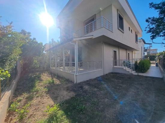 İzmir Seferihisar Doğanbey De Satılık 2+1 Villa