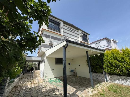 İzmir Seferihisar Doğanbey De Satılık 3+1 Villa