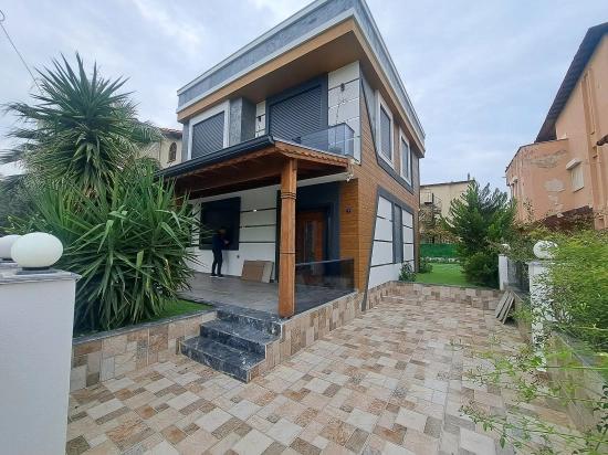 İzmir Seferihisar Doğanbey De Satılık 3+1 Villaa