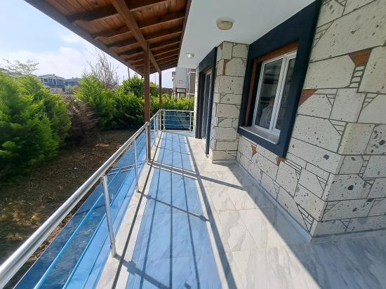 İzmir Seferihisar Doğanbey De Satılık 3+1 Villa