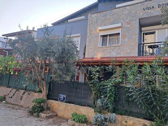 İzmir Seferihisar Ürkmez Merkez De Satılık 4+2 Villa