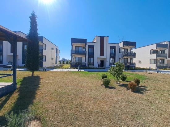 İzmir Seferihisar Doğanbey De Havuzlu Site İcersinde Satılık 1+1 Daire