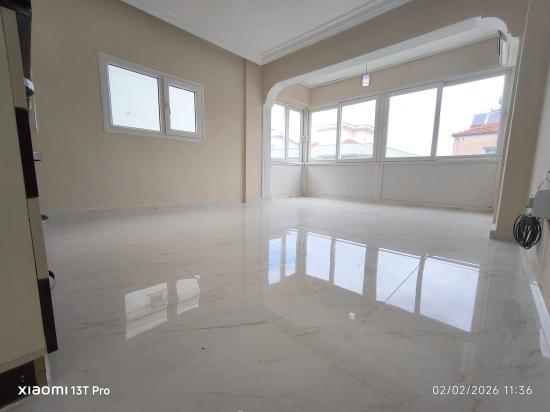 İzmir Seferihisar Ürkmez Merkezde De Satılık 2+1 Daire Denize Sadece 150 Metre