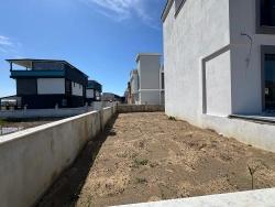 Seferihisar Doğanbey Cumhuriyet Mah. Satılık 2+1 Villa - 200 m²