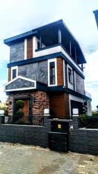 Seferihisar Doğanbey Cumhuriyet Mah. Satılık 4+1 Villa - 260 m²